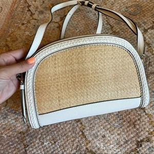 NEW with detached tags Kate Spade New York REILEY STRAW DOME CROSSBODY